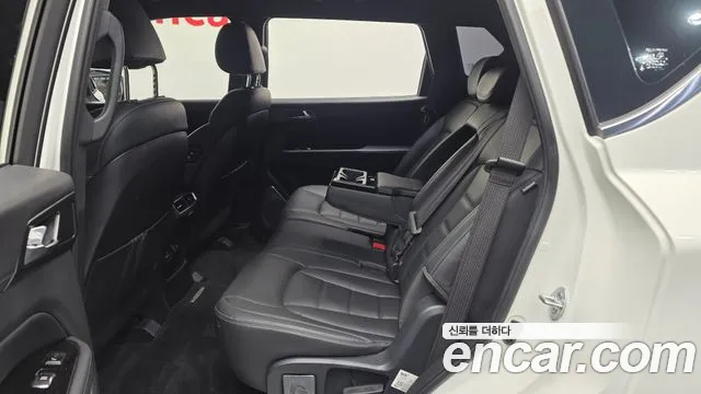 KGM Rexton — Фото автомобиля 12