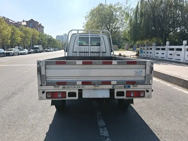 Jinbei New Dolphin EV — Фото автомобиля 6