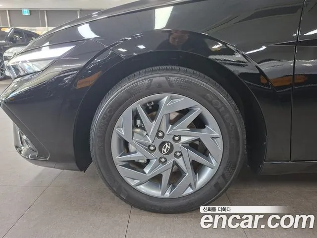 Hyundai Avante CN7 — Фото автомобиля 19