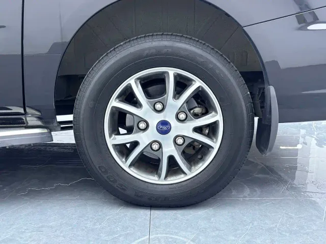 Ford Tourneo — Фото автомобиля 8