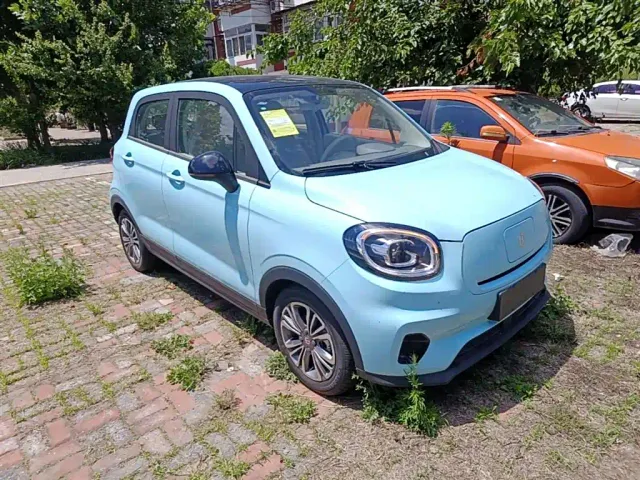 Leapmotor T03 — Фото автомобиля 3