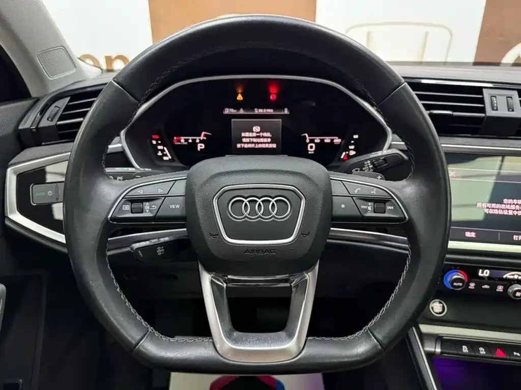 Audi Audi Q3 2022 35 TFSI Fashion Dynamic — Фото автомобиля 11