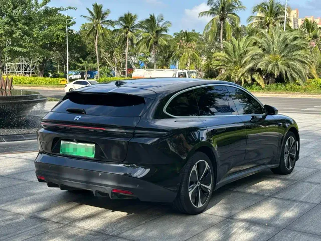 Nio ET5 Touring — Фото автомобиля 5