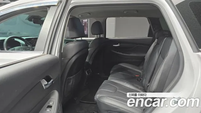Hyundai Santafe — Фото автомобиля 13