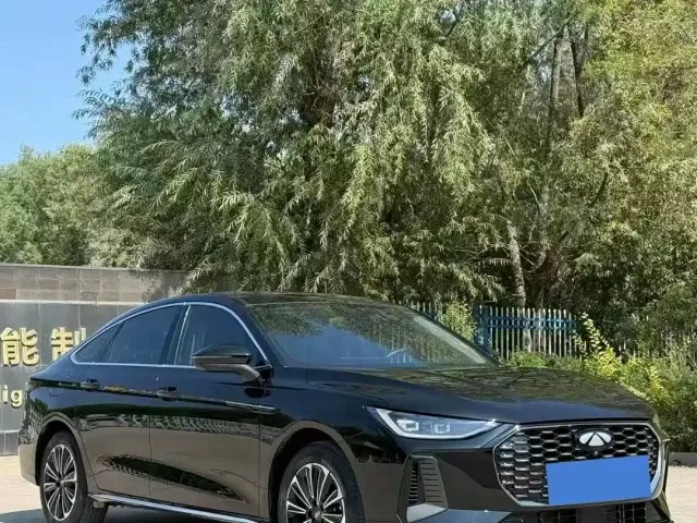 Chery Fengyun Fengyun A8L 2025 1.5TGDI 145km Comfort — Фото автомобиля 3