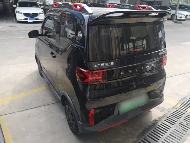 Wuling Hongguang Mini EV — Фото автомобиля 4