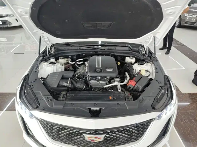 Cadillac CT5 — Фото автомобиля 19