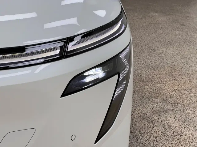 Nissan N7 — Фото автомобиля 8