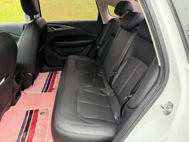 Wuling Starlight — Фото автомобиля 12