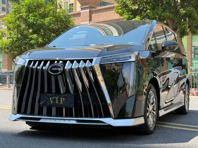 Фотография автомобиля — GAC Trumpchi M8