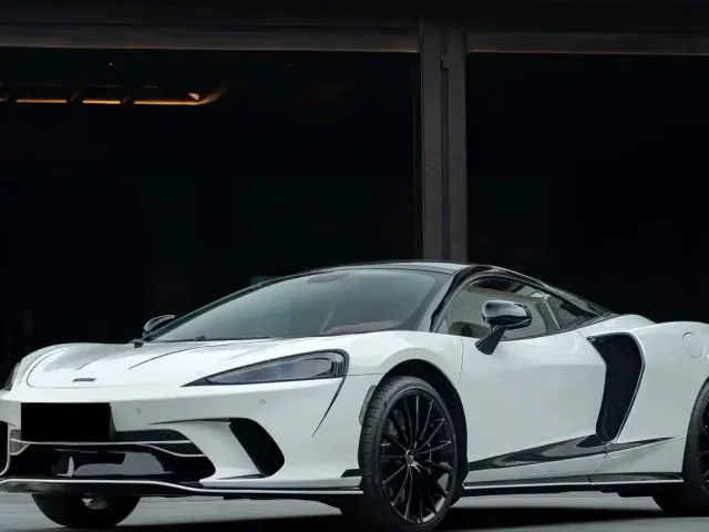 McLaren GT — Фото автомобиля 2