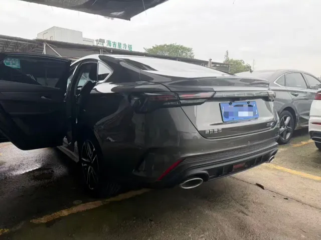 Geely Binrui — Фото автомобиля 15