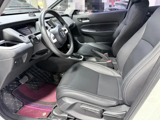 Honda Fit — Фото автомобиля 8