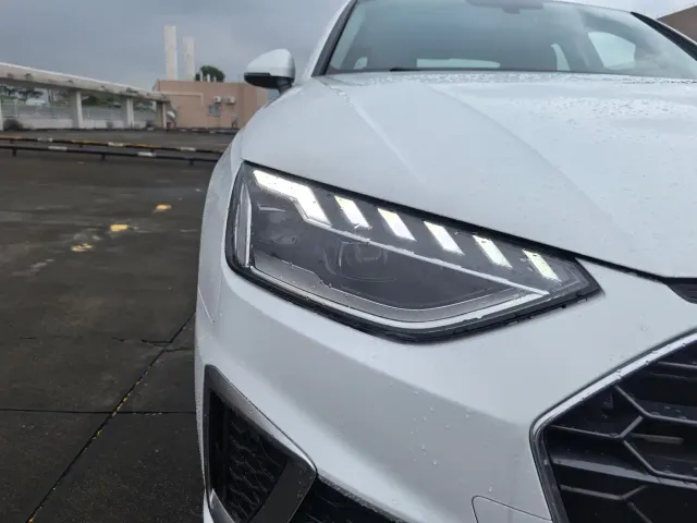 Audi A4L — Фото автомобиля 5