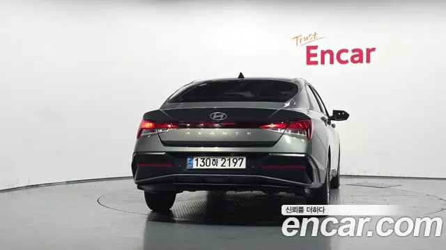 Hyundai AVANTE Новый Avante (CN7) — Фото автомобиля 4