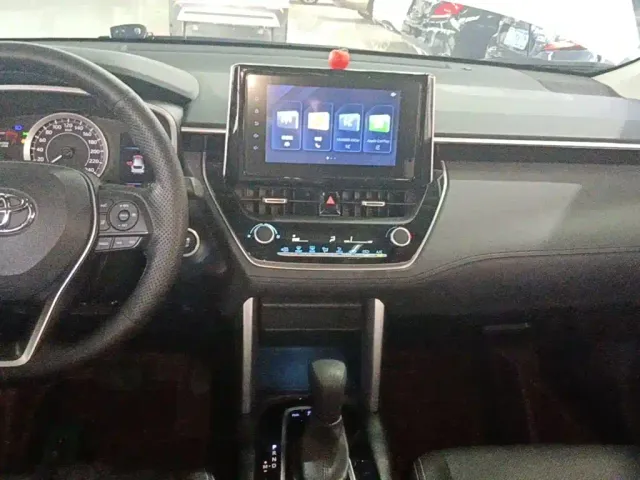 Toyota Frontlander — Фото автомобиля 12