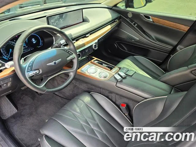 Genesis G80 Electrified G80 (RG3) — Фото автомобиля 10