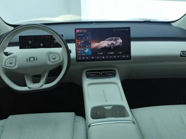 Changan Qiyuan Q05 — Фото автомобиля 12