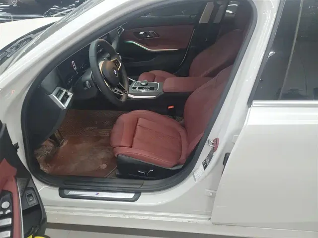 BMW 3 Series — Фото автомобиля 14