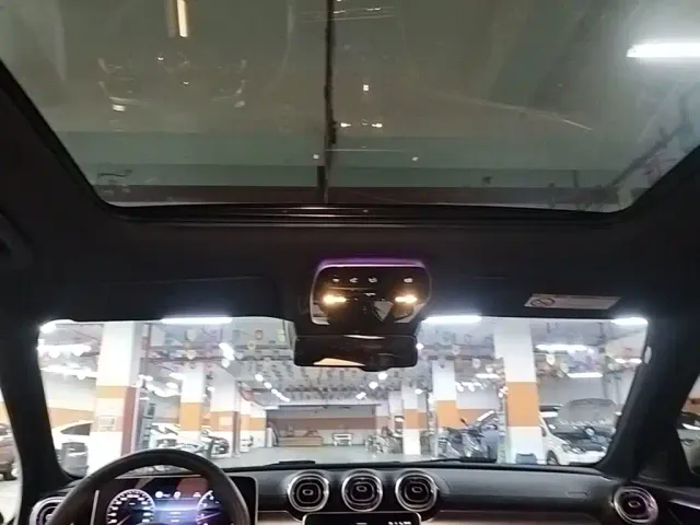 Mercedes-Benz C-Class — Фото автомобиля 17