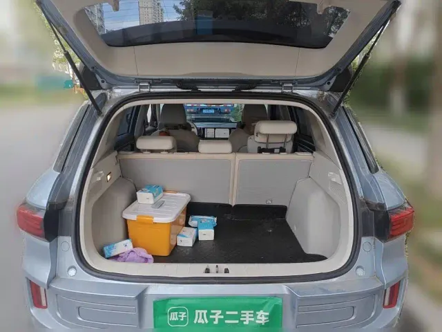 Geely ICON — Фото автомобиля 15
