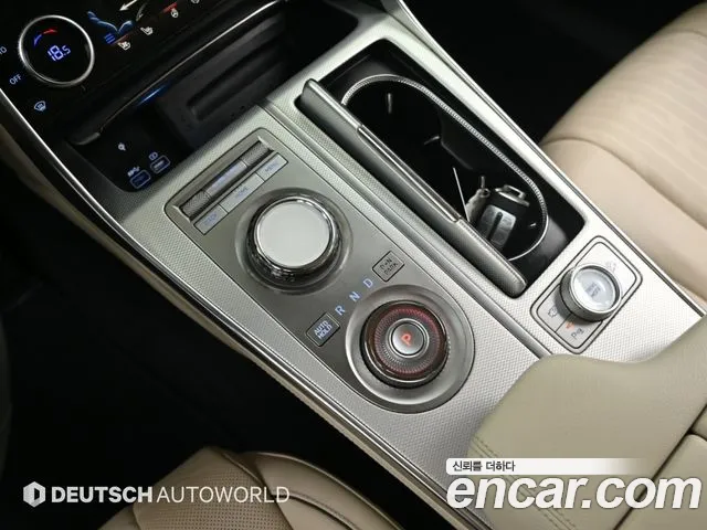 Genesis GV80 — Фото автомобиля 13