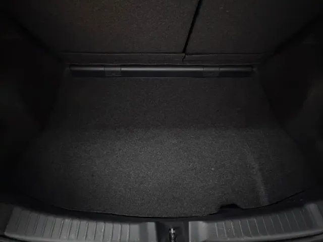 Toyota YARiS L Zhi Xuan — Фото автомобиля 14