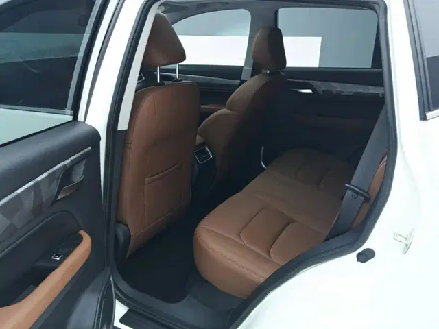 Geely Vision X6 — Фото автомобиля 11