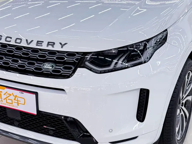 Land Rover Discovery Sport — Фото автомобиля 3