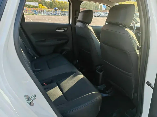 Honda Fit — Фото автомобиля 15