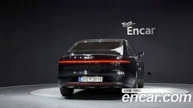 Hyundai Grandeur GN7 — Фото автомобиля 4