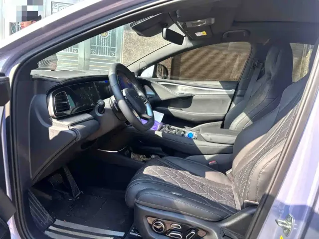 BYD Sealion 07 EV — Фото автомобиля 2