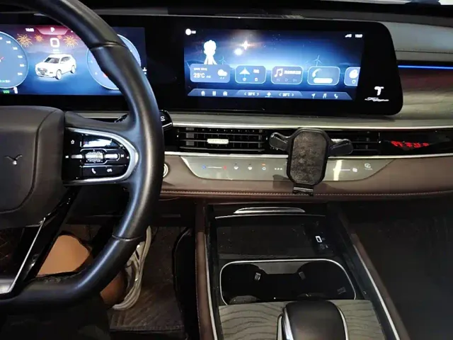 Chery Tiggo 8 PLUS — Фото автомобиля 9