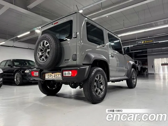 Suzuki Jimny — Фото автомобиля 3