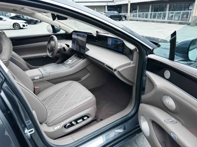 Stelato S9T — Фото автомобиля 26