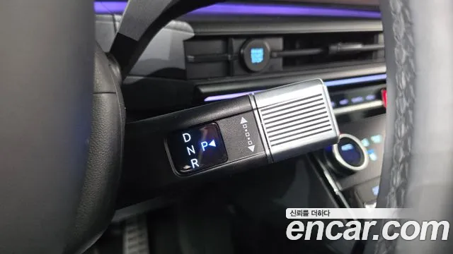 Hyundai Santa Fe MX5 — Фото автомобиля 12