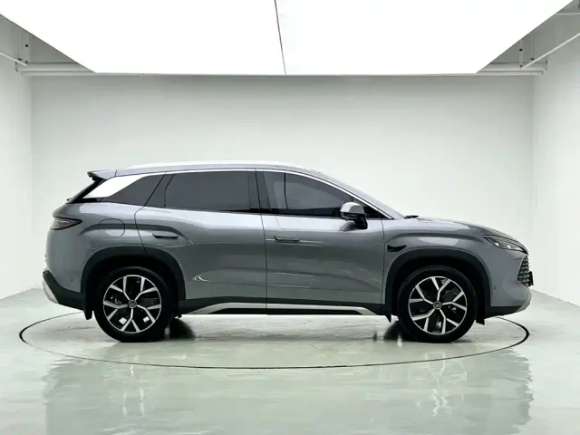 BYD Song L DM-i — Фото автомобиля 5
