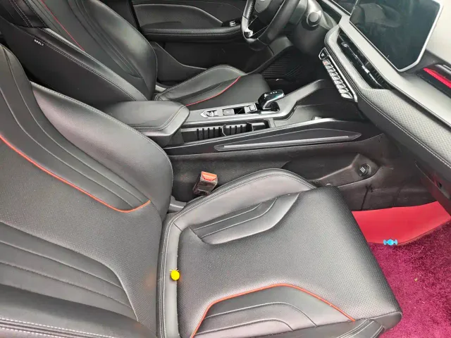 Geely Binrui — Фото автомобиля 13