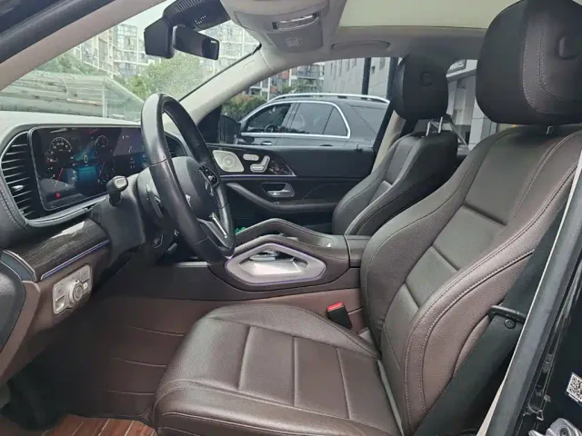 Mercedes-Benz GLE-Class — Фото автомобиля 14