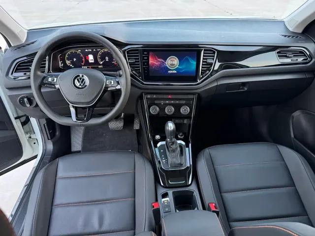 Volkswagen Volkswagen T-ROC 2021 280TSI DSG 2WD Comfort Smart Connect 30th Anniversary Edition — Фото автомобиля 11