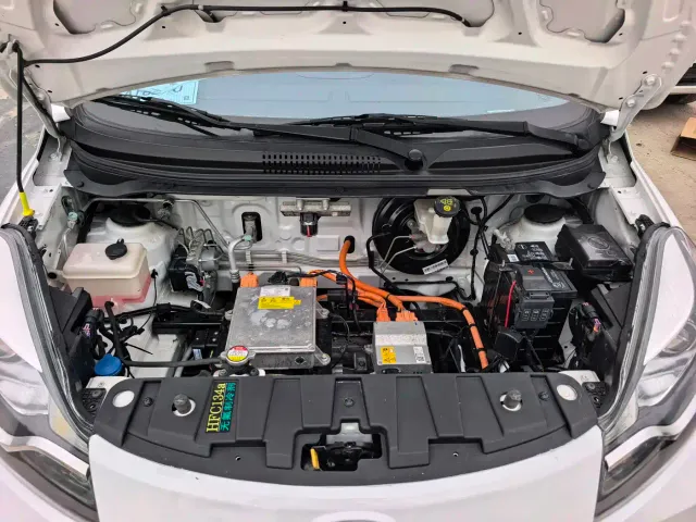 Changan Benben E-Star — Фото автомобиля 12