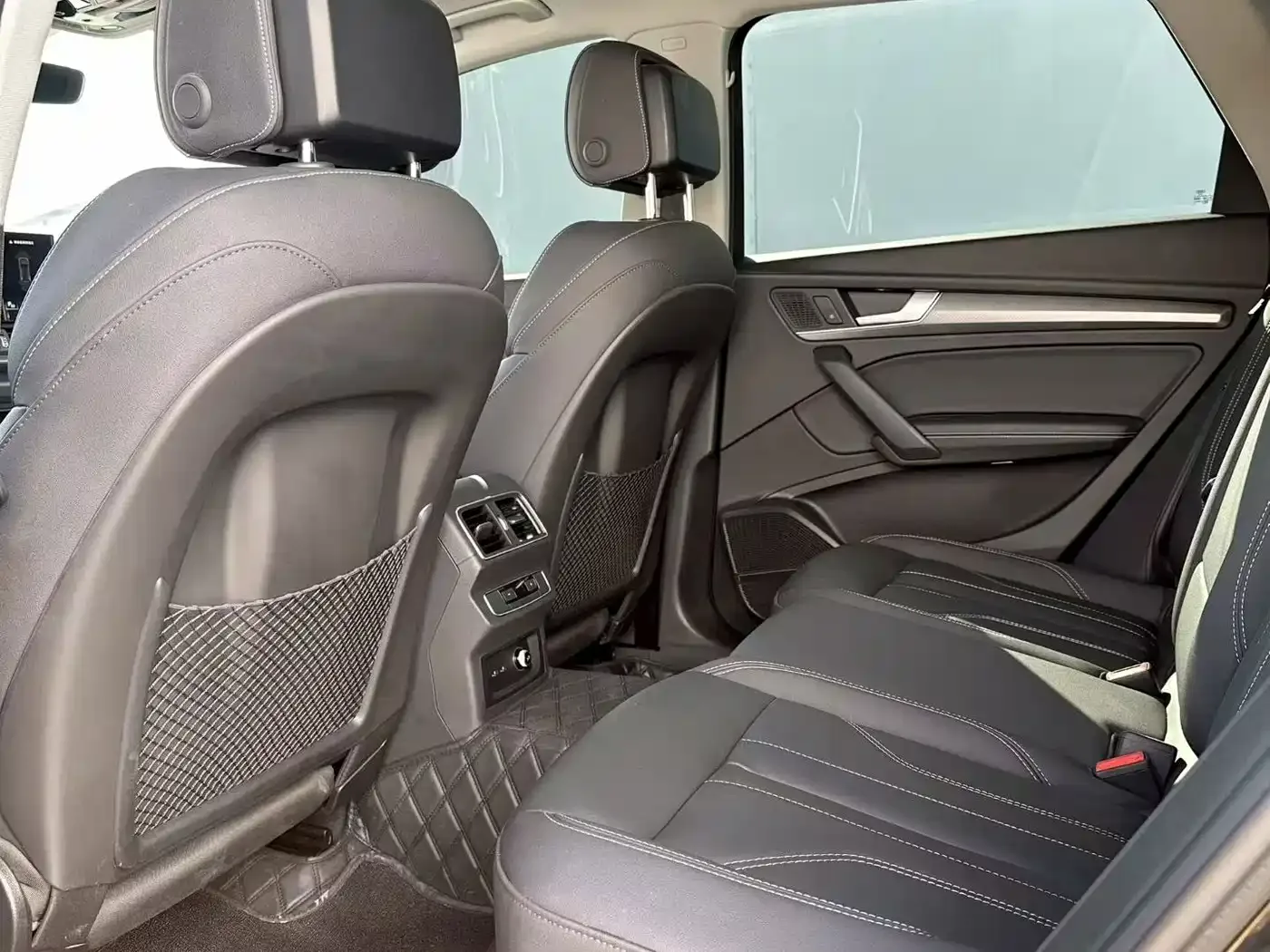 Audi Audi Q5L 2022 45T Luxury Dynamic — Фото автомобиля 6