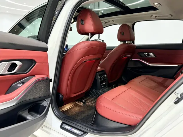 BMW 3 Series — Фото автомобиля 8