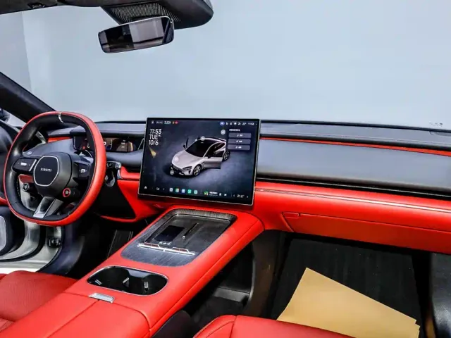Xiaomi SU7 — Фото автомобиля 27