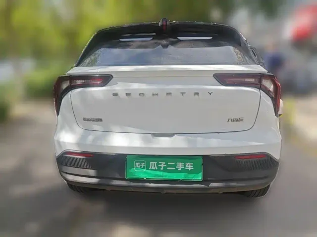 Geely Geometry E Firefly — Фото автомобиля 3