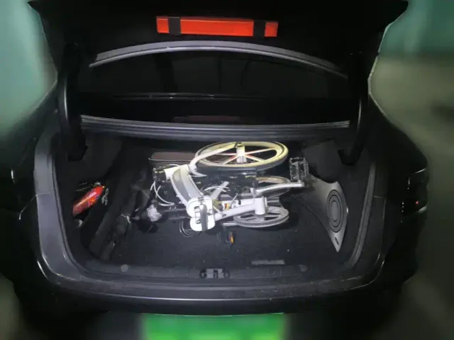 BYD Han 2022 DM-i 121KM Prestige — Фото автомобиля 20