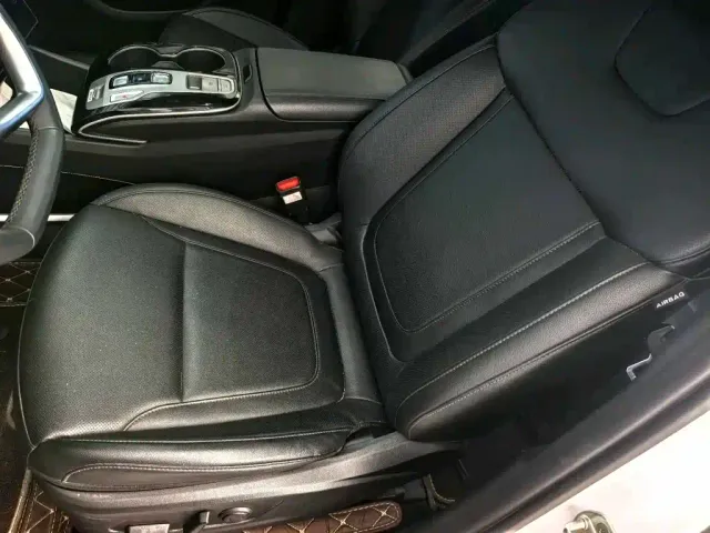 Hyundai Tucson — Фото автомобиля 4