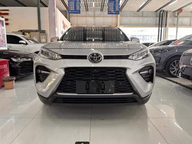 Toyota Wildlander — Фото автомобиля 2