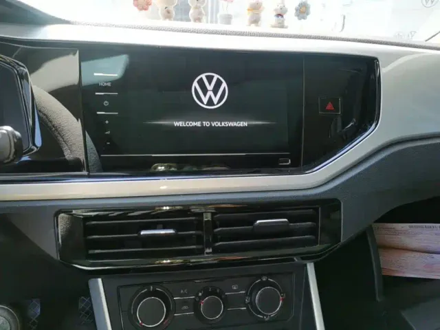 Volkswagen Polo — Фото автомобиля 12