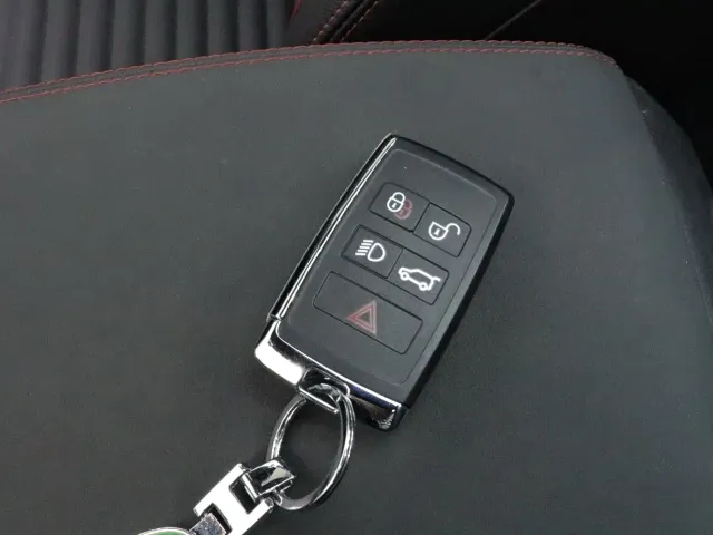 Land Rover Discovery Sport — Фото автомобиля 16